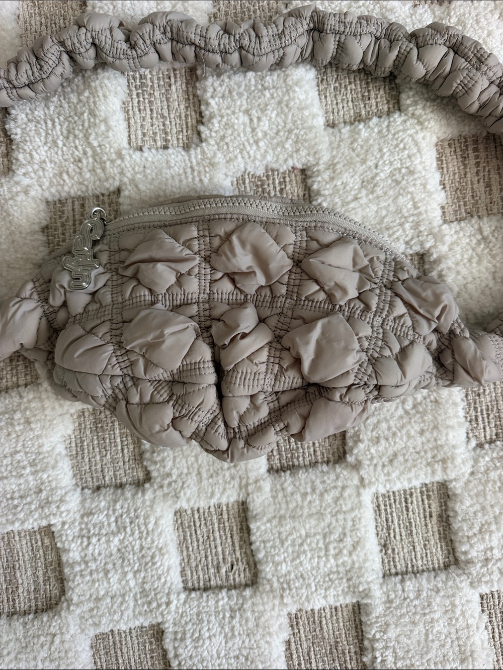 Carlyn Quilted Bag in Taupe